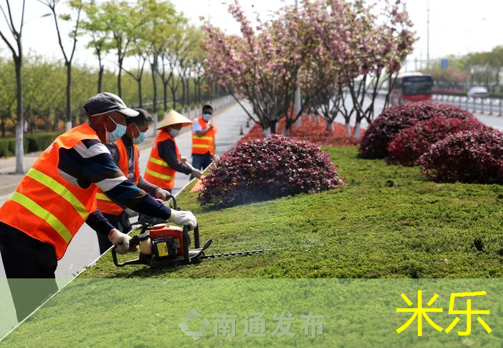 网球拍减震器缠绕怎么安装